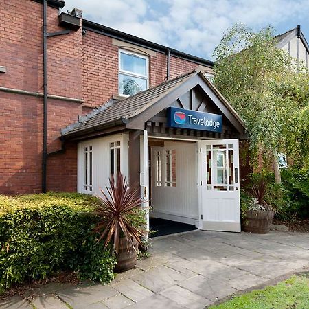 Travelodge Warrington Lowton Exterior foto