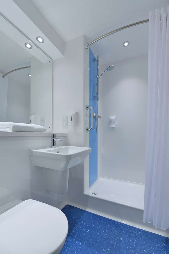 Travelodge Warrington Lowton Cameră foto