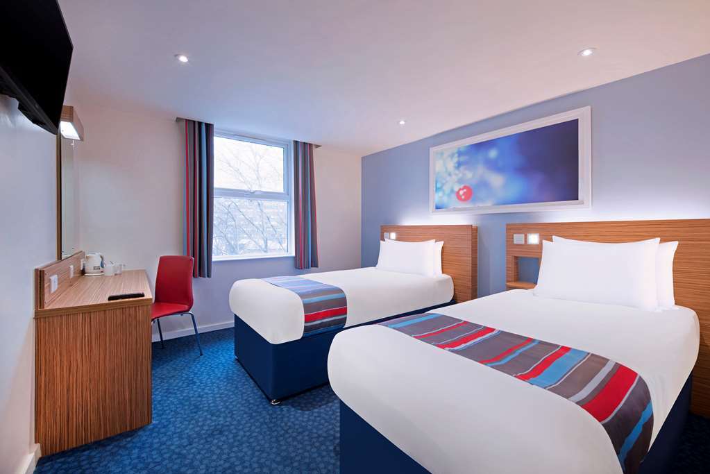 Travelodge Warrington Lowton Cameră foto